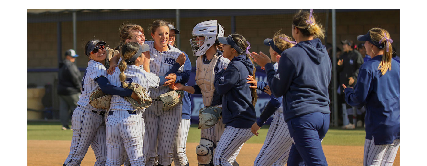 Otter Softball Slide 5